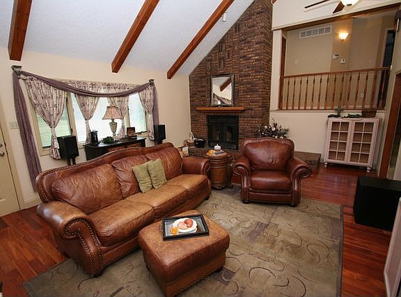 3rd image of 14916 Wehmer Estates Dr