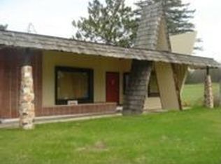 W7077 Green Valley Rd, Spooner, WI 54801