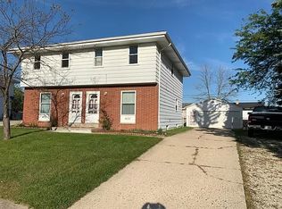4835 44th Ct, Kenosha, WI 53144