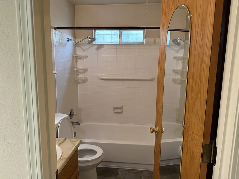 5516 Cochiti Ct NW — Photo 9