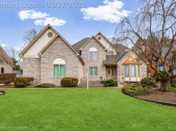 56688 Portsmouth Dr, Utica, MI 48316