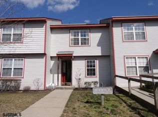 11 Oyster Bay Rd APT B, Absecon, NJ 08201