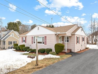 65 Arthur St, Methuen, MA, 01844