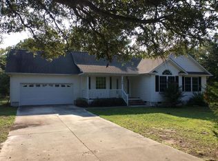 146 Starlight Dr, Cape Carteret, NC 28584