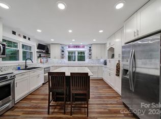 1381 Lurecliff Pl, Fort Mill, SC 29708