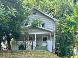 1498 Overlook Dr, Akron, OH 44314