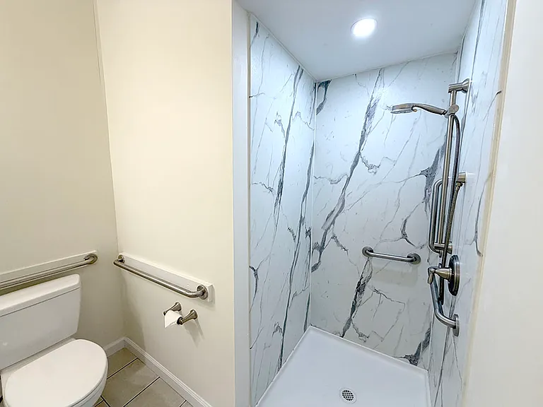 43 Main St #1A — Photo 8
