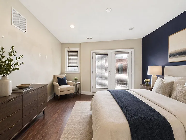 1435 S Taylor St — Photo 25