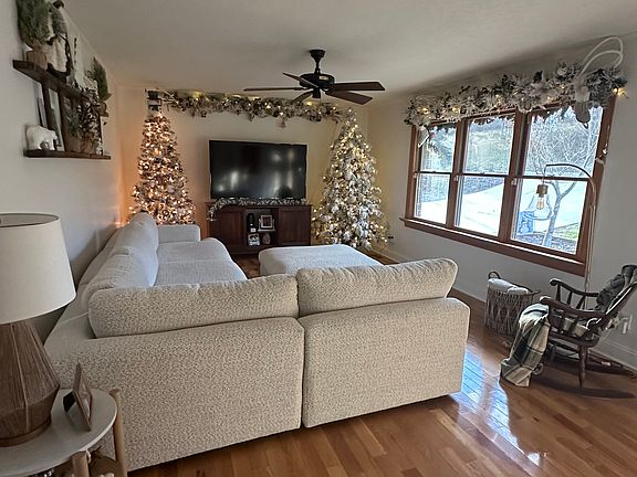 5th image of 1011 Prestwood Dr SE