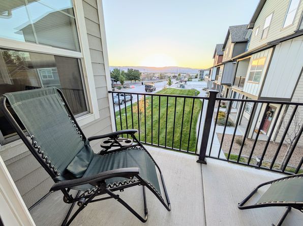 613 Chimney Rock Ln #A