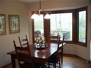 5th image of 4830 Bayhill Dr