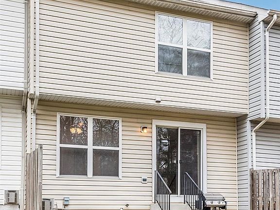 2nd image of 2658 Cedar Elm Dr