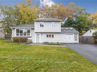 17 Gary Ln, Orangeburg, NY 10962
