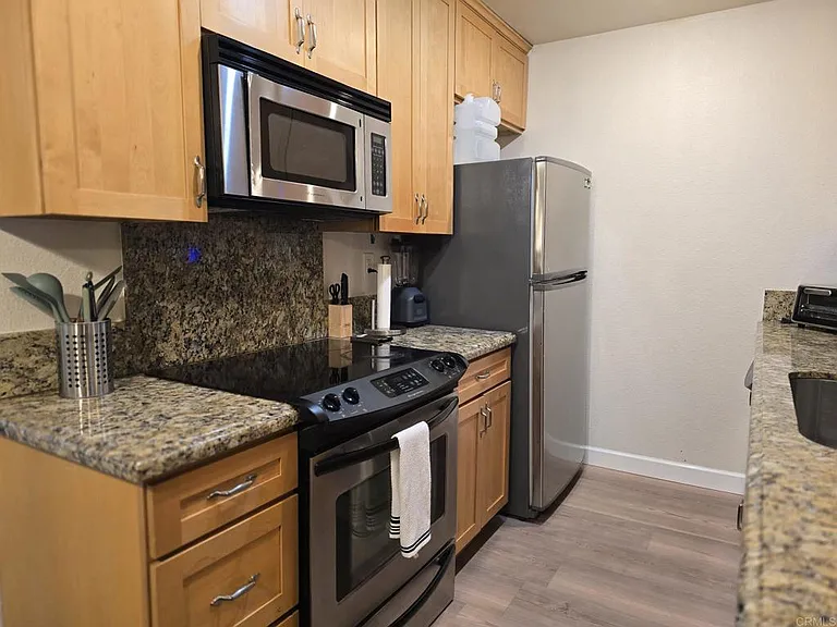 528 Anita St #59 — Photo 10
