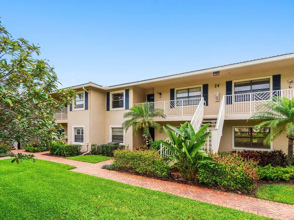 24 Stratford Dr E APT E, Boynton Beach, FL 33436