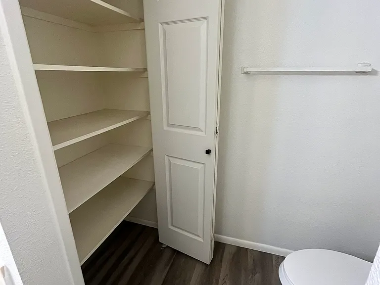 6254 E Greenway Cir #2 & 4 — Photo 24