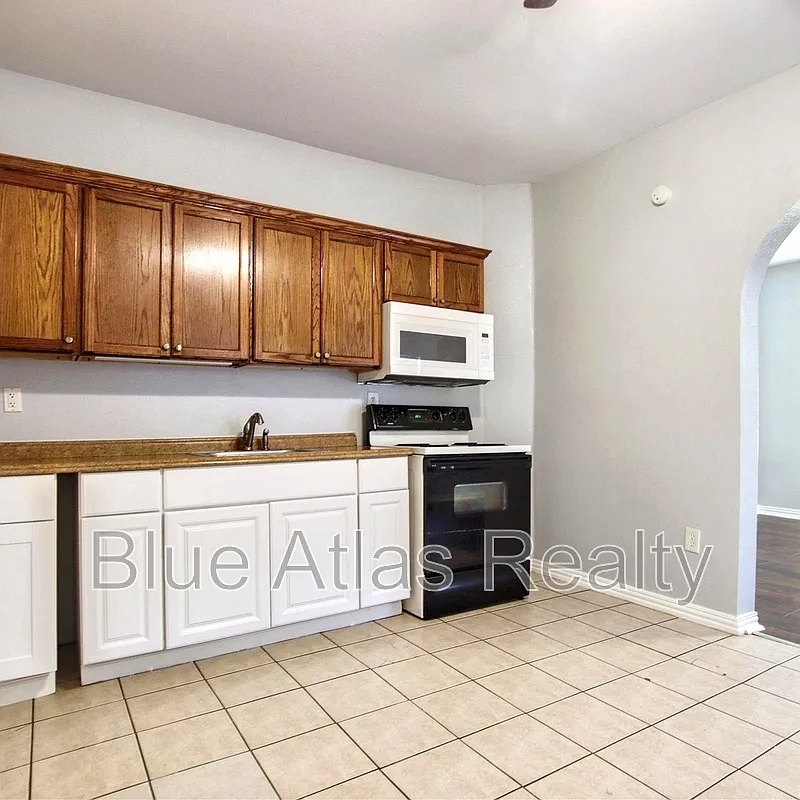 1 bed, 1.0 bath, 761 sqft, $1,095 — Photo 4