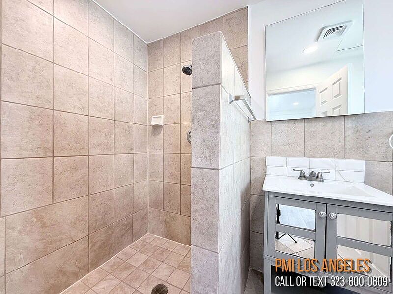 1st image of 2252 E 103rd St