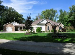 6635 Sanborn Rd, Ashtabula, OH 44004