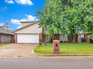 11748 SW 7th St, Yukon, OK 73099
