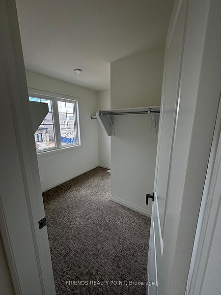 Pelham Townhouse for rent - 3 Bedrooms — photo 16