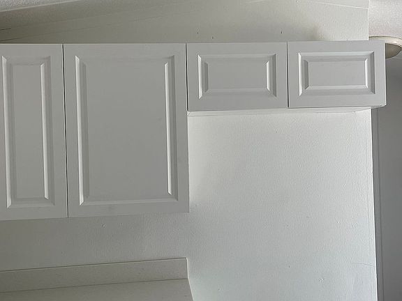 3rd image of 1685 Lake Ln