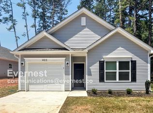 403 S Davis St, Dallas, NC 28034