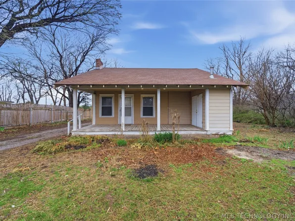 1313 E 66th Pl, Tulsa, OK 74136