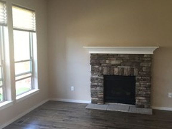 3rd image of 60986 Grand Targhee Dr