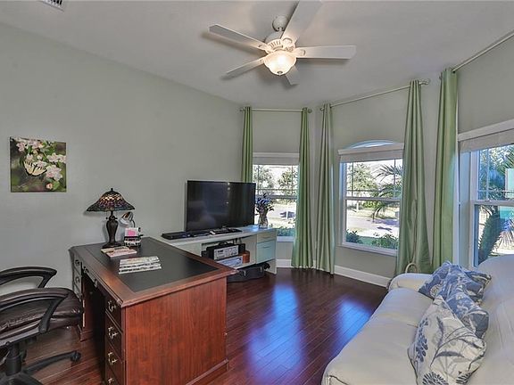 4th image of 10444 Flagstaff Falls Ave