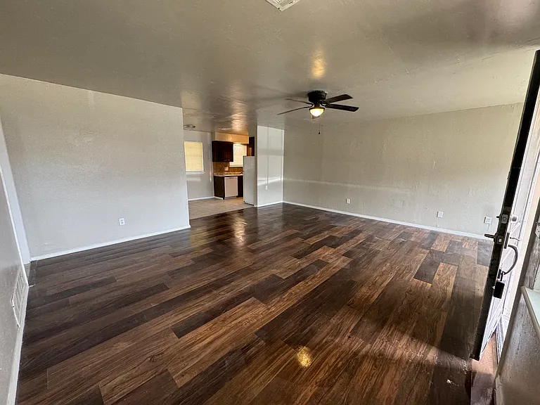 5109 S Georgia Ter — Photo 2