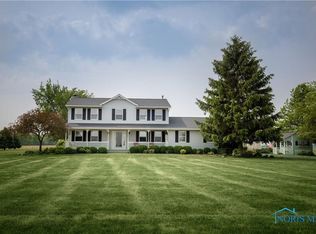 6485 Devils Hole Rd, Pemberville, OH 43450