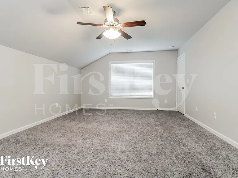 4648 Brayden Dr — Photo 6