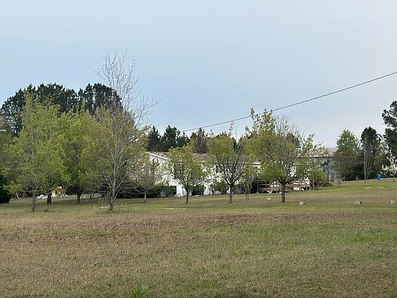 3rd image of 11 Rope Horse Rd