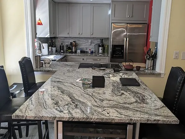 305 SE 11th Ave APT B, Pompano Beach, FL 33060