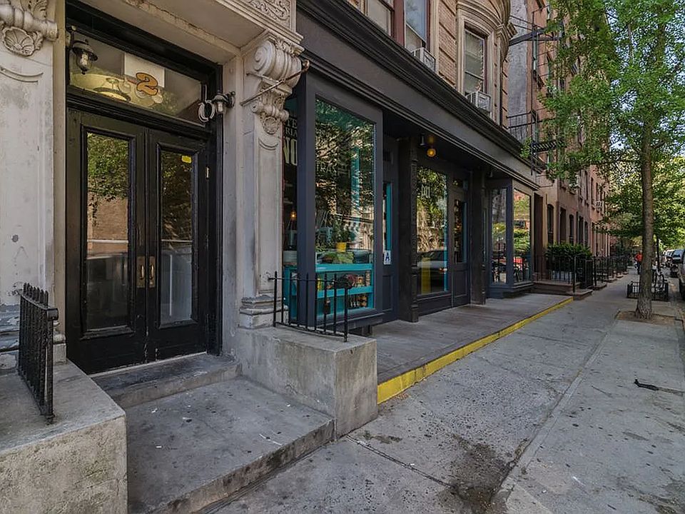 2nd image of 2 Bank St APT 12A