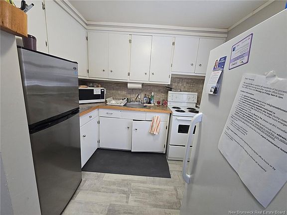 3rd image of 1138 Rothesay Rd #1126