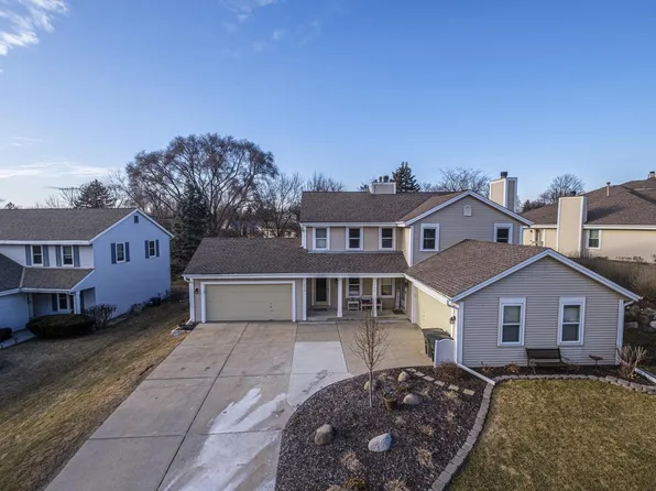 1230 River Park CIRCLE EAST East, Mukwonago, WI 53149