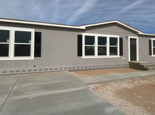 4207 Apple St, Carlsbad, NM 88220