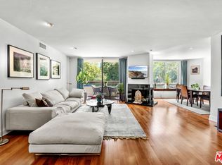 851 N Kings Rd APT 102, West Hollywood, CA