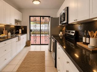 2775 W 62nd Pl, Hialeah, FL 33016