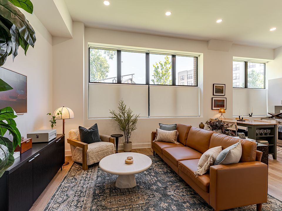 1st image of 21 Scarsdale Rd #505