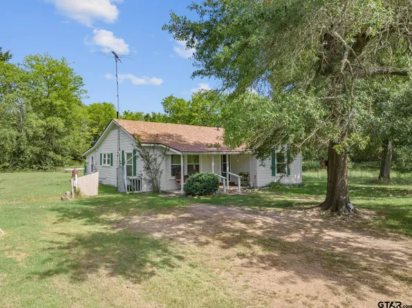 255 County Road 3322, Mount Pleasant, TX 75455