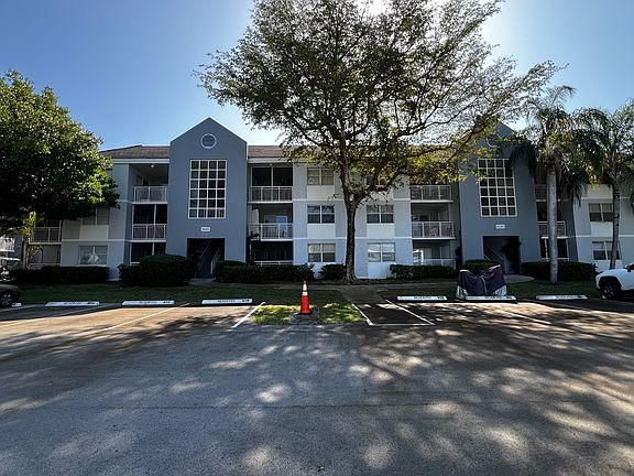 3rd image of 8580 SW 212th St APT 205