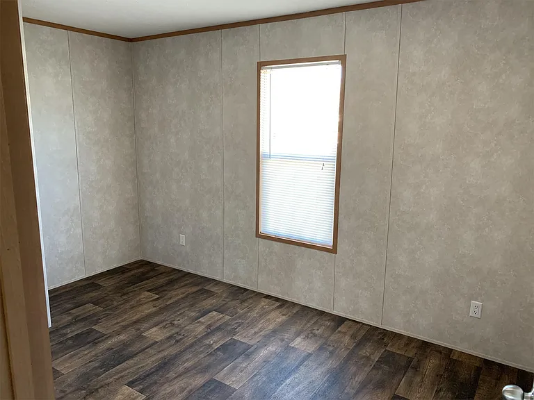 2955 Dekalb St #2 — Photo 18