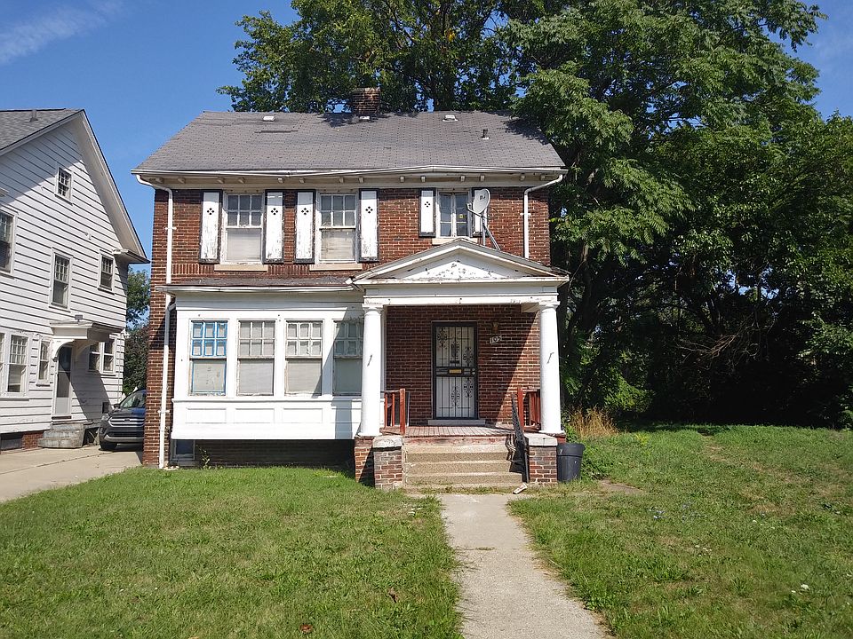1st image of 105 Farrand Park