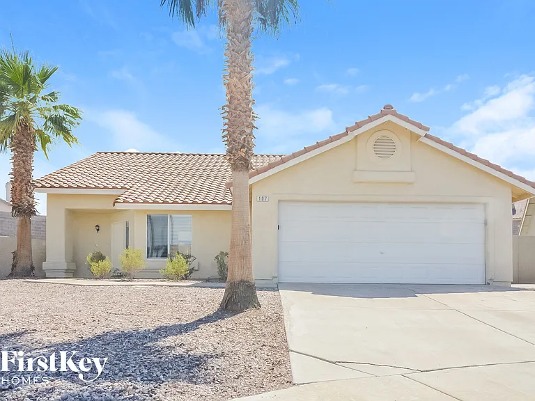 107 Workman Ct — Photo 1