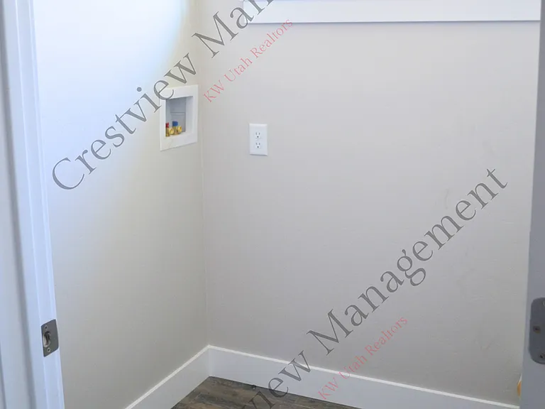 448 W McClellan Ct #3 — Photo 15