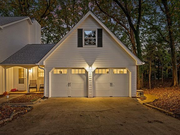 3rd image of 5404 Sky Valley Dr