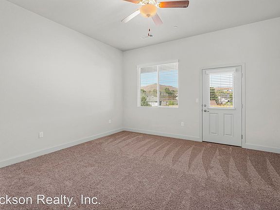 5th image of 3977 Ella Jayne Ct